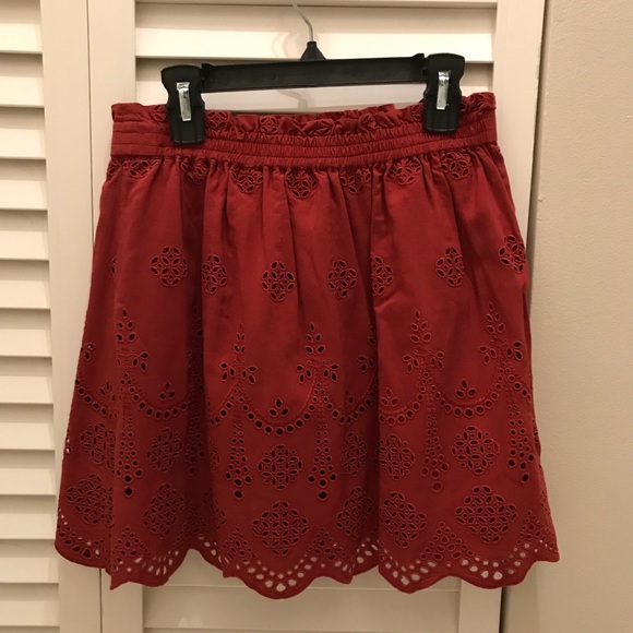DONATING SOON ❗️Madewell Eyelet Skirt XS - Picture 2 of 7